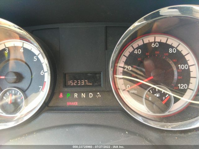 Photo 6 VIN: 2C4RDGCG2DR503067 - DODGE GRAND CARAVAN 