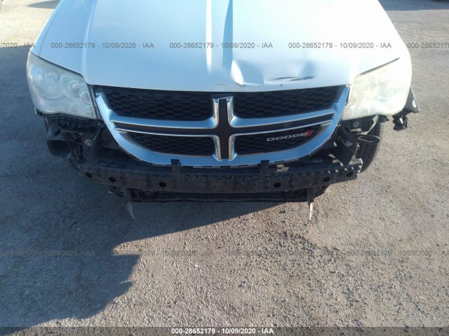 Photo 5 VIN: 2C4RDGCG2DR521469 - DODGE GRAND CARAVAN 