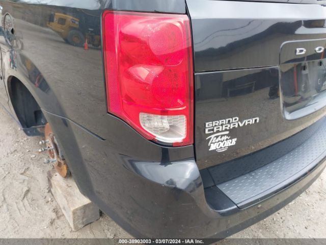 Photo 5 VIN: 2C4RDGCG2ER118867 - DODGE GRAND CARAVAN 