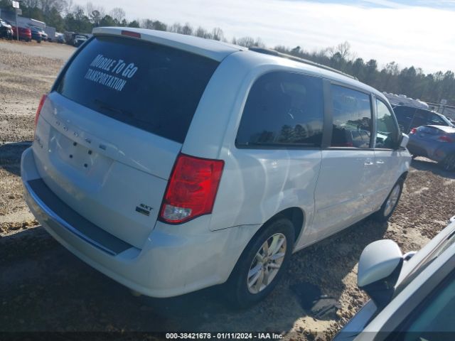 Photo 3 VIN: 2C4RDGCG2ER182391 - DODGE GRAND CARAVAN 