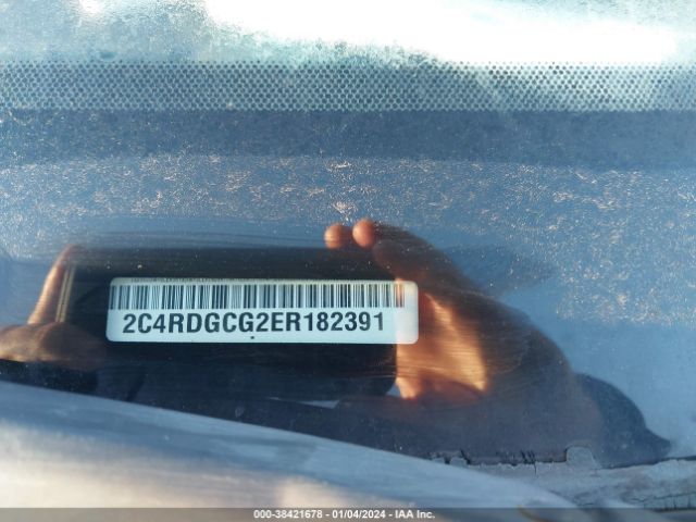 Photo 8 VIN: 2C4RDGCG2ER182391 - DODGE GRAND CARAVAN 