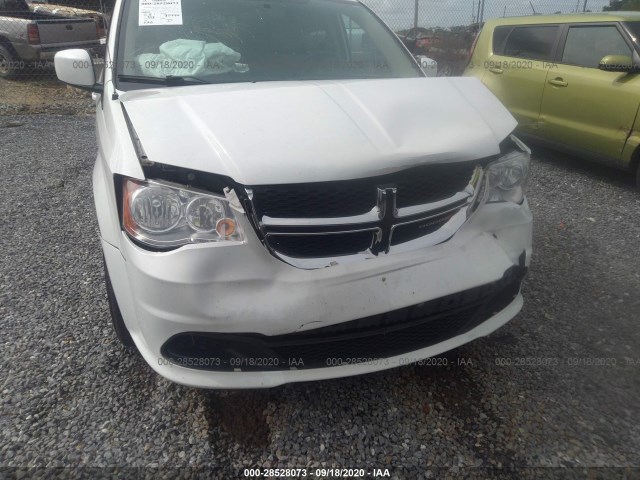 Photo 5 VIN: 2C4RDGCG2ER390335 - DODGE GRAND CARAVAN 