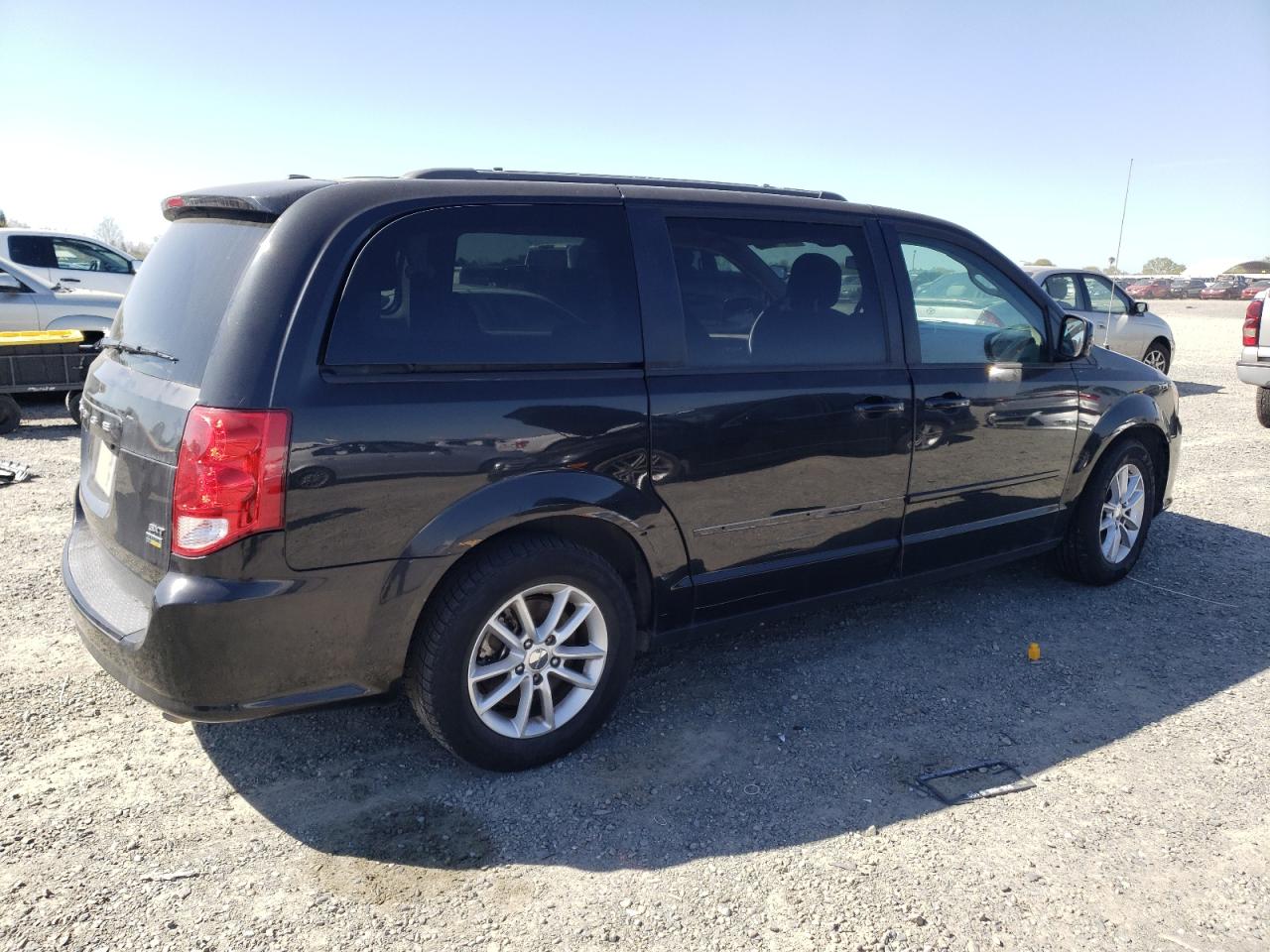 Photo 2 VIN: 2C4RDGCG2GR235304 - DODGE CARAVAN 