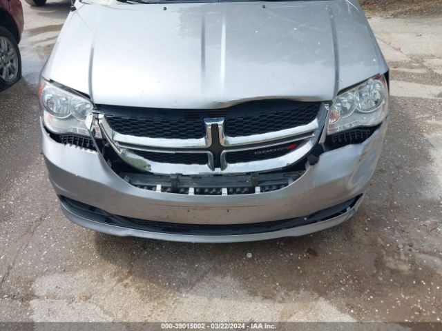 Photo 5 VIN: 2C4RDGCG2GR318926 - DODGE GRAND CARAVAN 