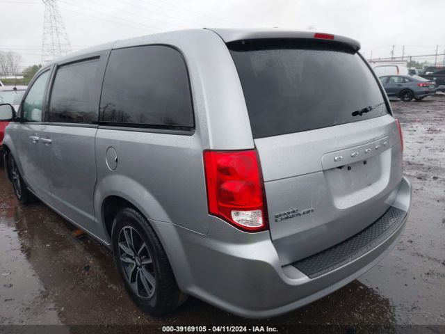 Photo 2 VIN: 2C4RDGCG2JR134724 - DODGE GRAND CARAVAN 