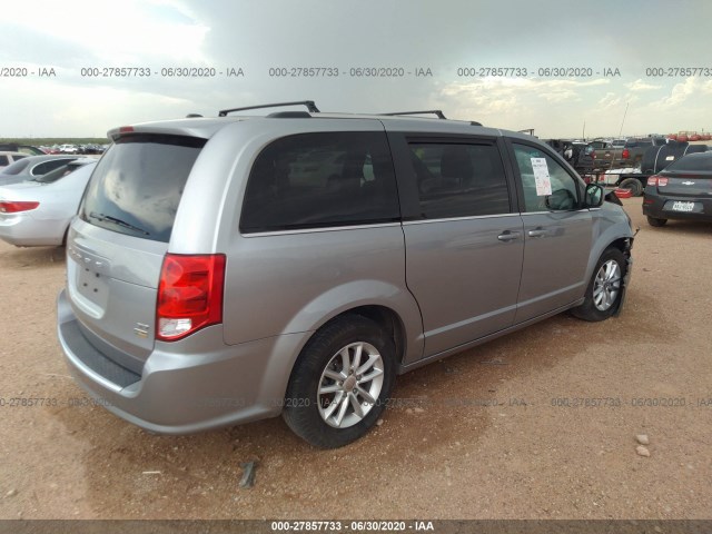 Photo 3 VIN: 2C4RDGCG2JR215674 - DODGE GRAND CARAVAN 