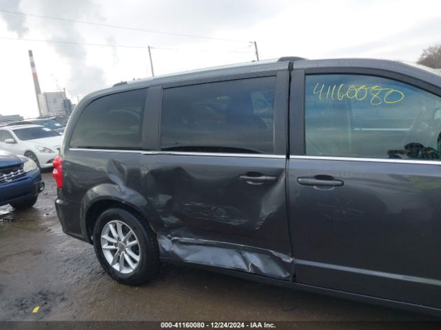 Photo 5 VIN: 2C4RDGCG2JR238761 - DODGE GRAND CARAVAN 