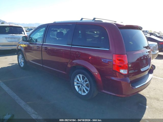 Photo 2 VIN: 2C4RDGCG2JR264969 - DODGE GRAND CARAVAN 