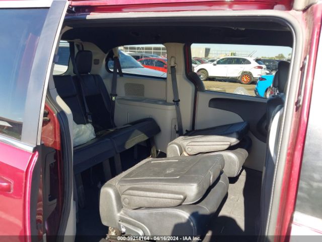 Photo 7 VIN: 2C4RDGCG2JR264969 - DODGE GRAND CARAVAN 