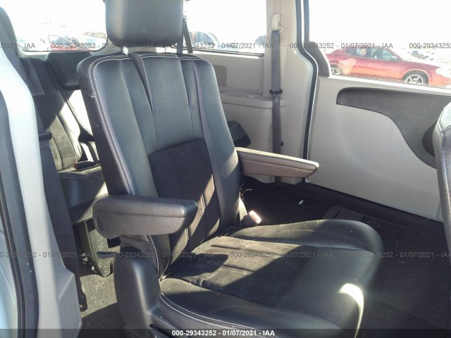 Photo 7 VIN: 2C4RDGCG2JR326306 - DODGE GRAND CARAVAN 