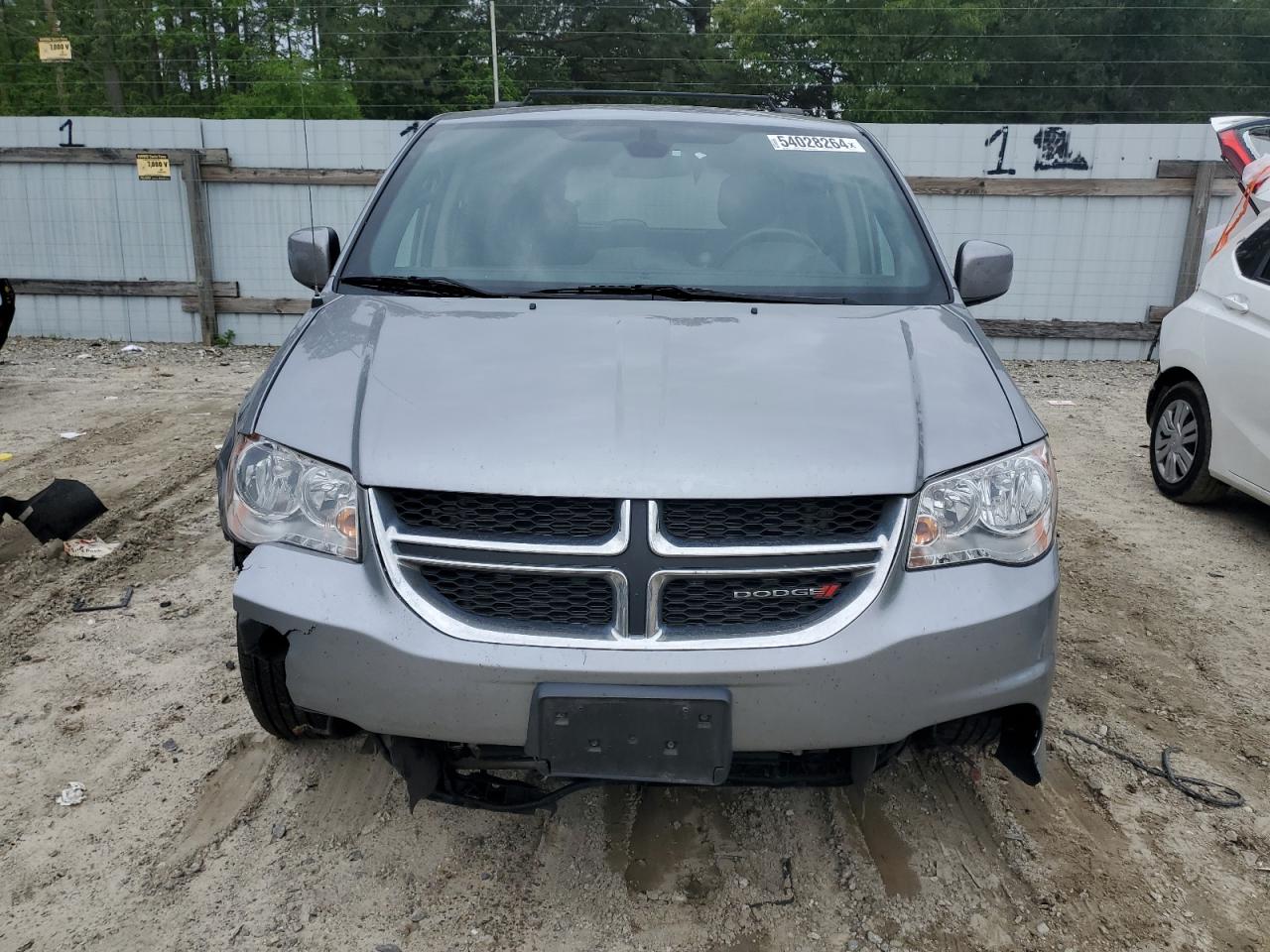 Photo 4 VIN: 2C4RDGCG2KR607023 - DODGE CARAVAN 