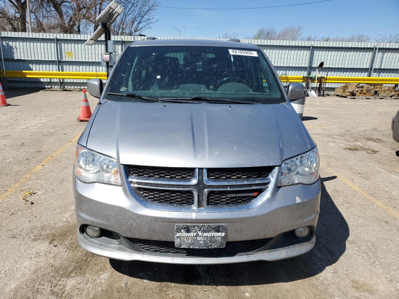 Photo 4 VIN: 2C4RDGCG2KR695037 - DODGE CARAVAN 