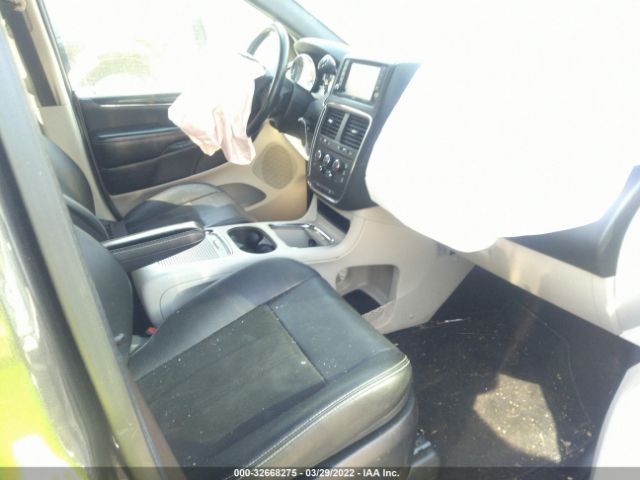 Photo 4 VIN: 2C4RDGCG2KR773588 - DODGE GRAND CARAVAN 