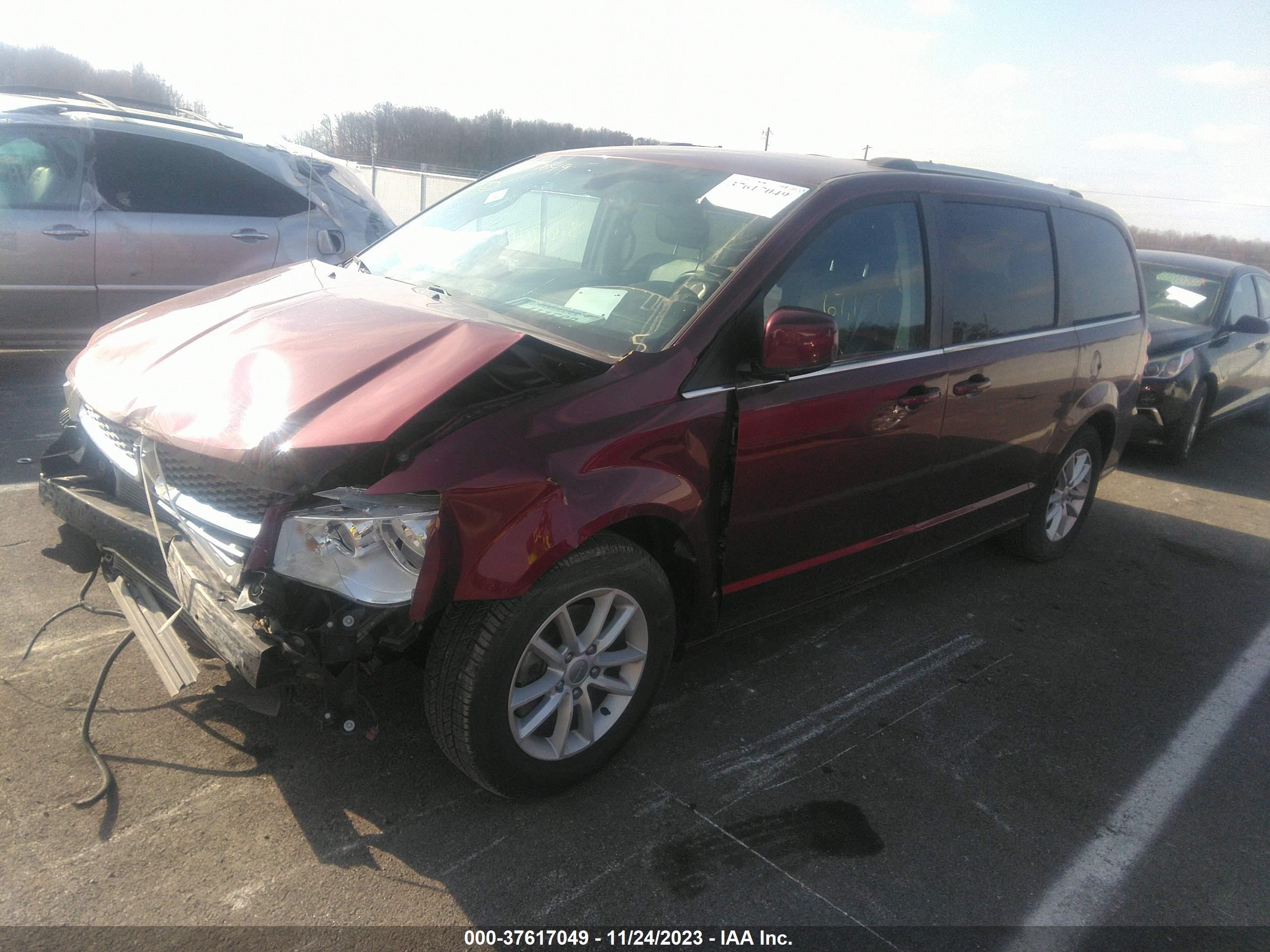 Photo 1 VIN: 2C4RDGCG2LR179343 - DODGE CARAVAN 