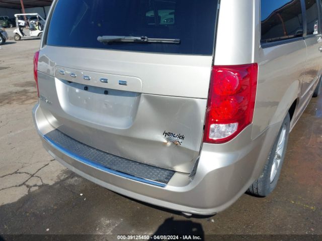 Photo 5 VIN: 2C4RDGCG3DR514949 - DODGE GRAND CARAVAN 