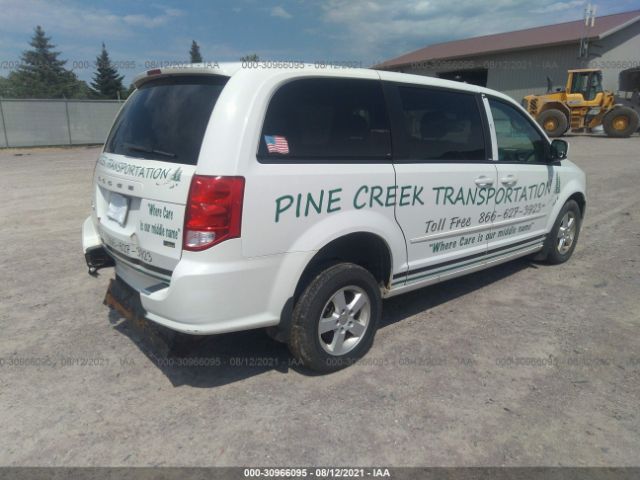 Photo 3 VIN: 2C4RDGCG3DR527023 - DODGE GRAND CARAVAN 