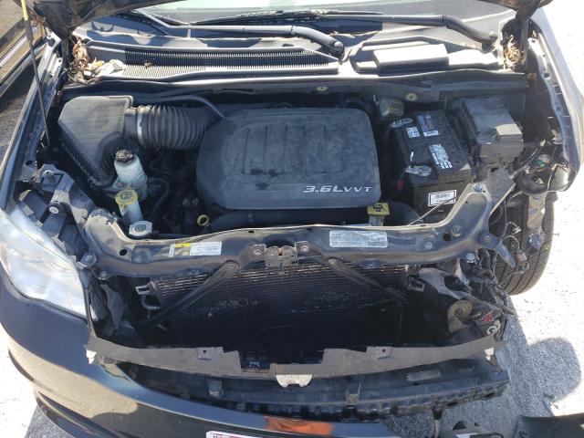 Photo 6 VIN: 2C4RDGCG3DR581485 - DODGE GRAND CARA 