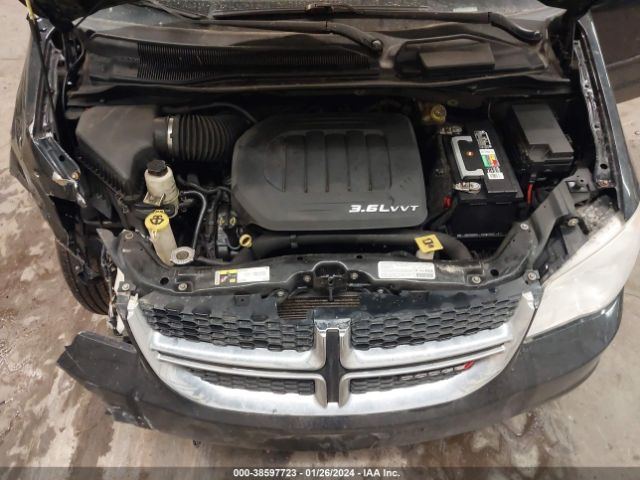 Photo 9 VIN: 2C4RDGCG3DR637540 - DODGE GRAND CARAVAN 