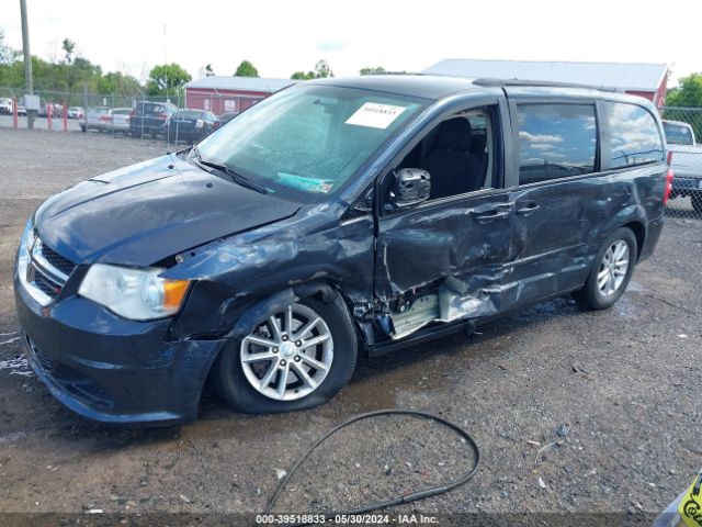 Photo 1 VIN: 2C4RDGCG3DR820498 - DODGE GRAND CARAVAN 