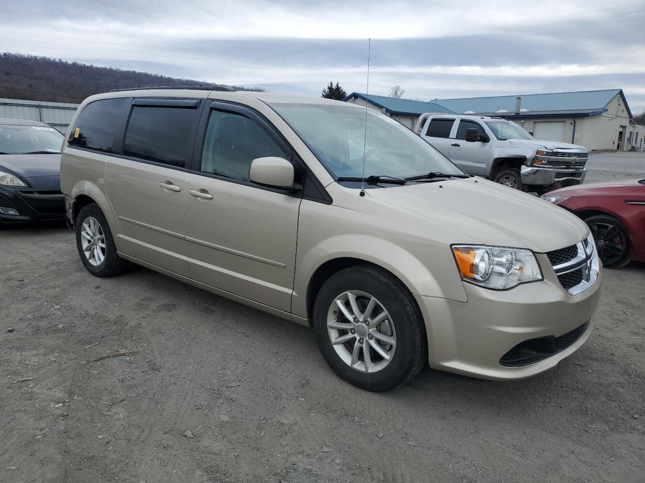 Photo 3 VIN: 2C4RDGCG3GR310611 - DODGE CARAVAN 