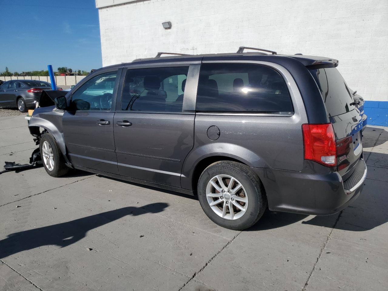 Photo 1 VIN: 2C4RDGCG3GR370694 - DODGE CARAVAN 