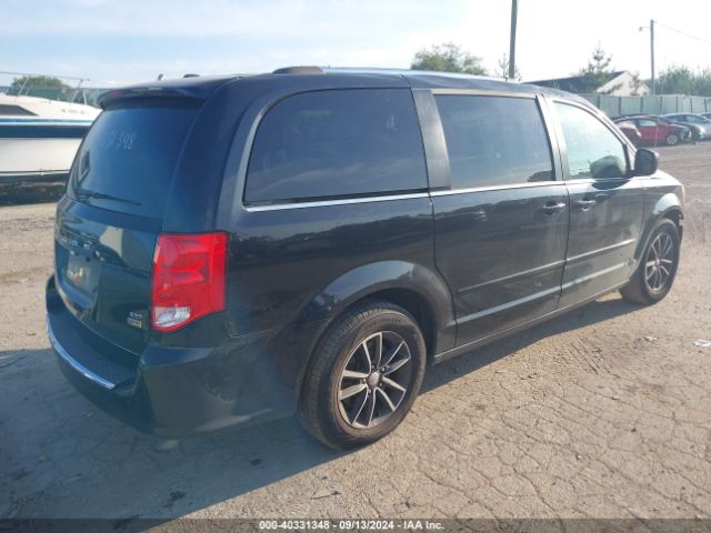 Photo 3 VIN: 2C4RDGCG3HR617133 - DODGE GRAND CARAVAN 