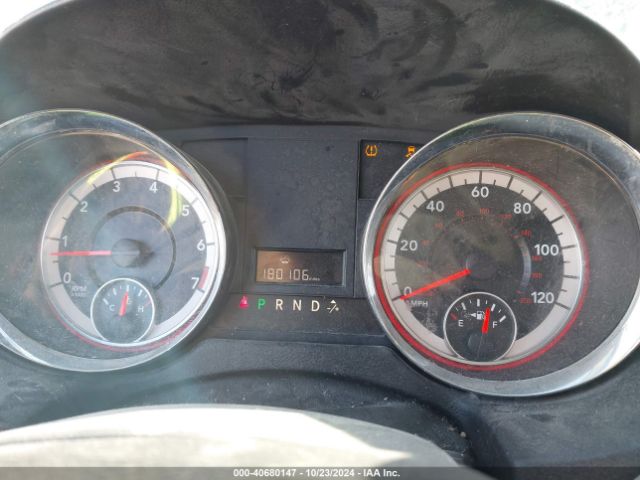 Photo 6 VIN: 2C4RDGCG3HR680023 - DODGE GRAND CARAVAN 