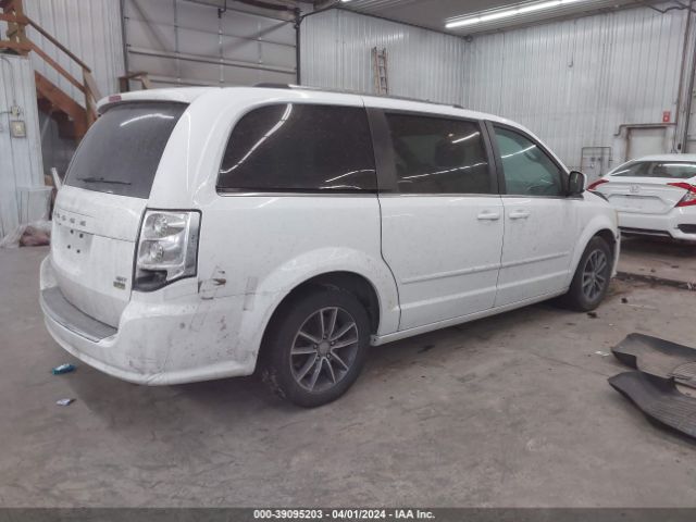 Photo 3 VIN: 2C4RDGCG3HR715787 - DODGE GRAND CARAVAN 