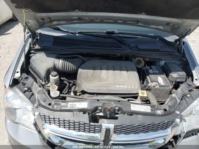 Photo 9 VIN: 2C4RDGCG3HR842961 - DODGE GRAND CARAVAN 