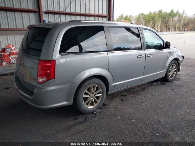 Photo 3 VIN: 2C4RDGCG3JR178974 - DODGE GRAND CARAVAN 