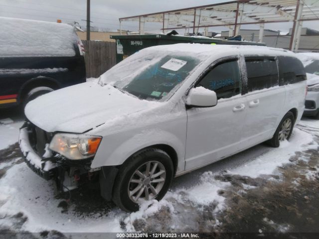 Photo 1 VIN: 2C4RDGCG3JR301589 - DODGE GRAND CARAVAN 