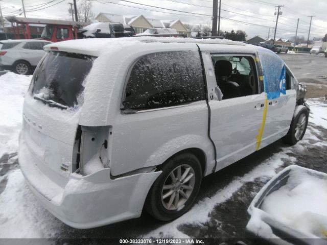 Photo 3 VIN: 2C4RDGCG3JR301589 - DODGE GRAND CARAVAN 