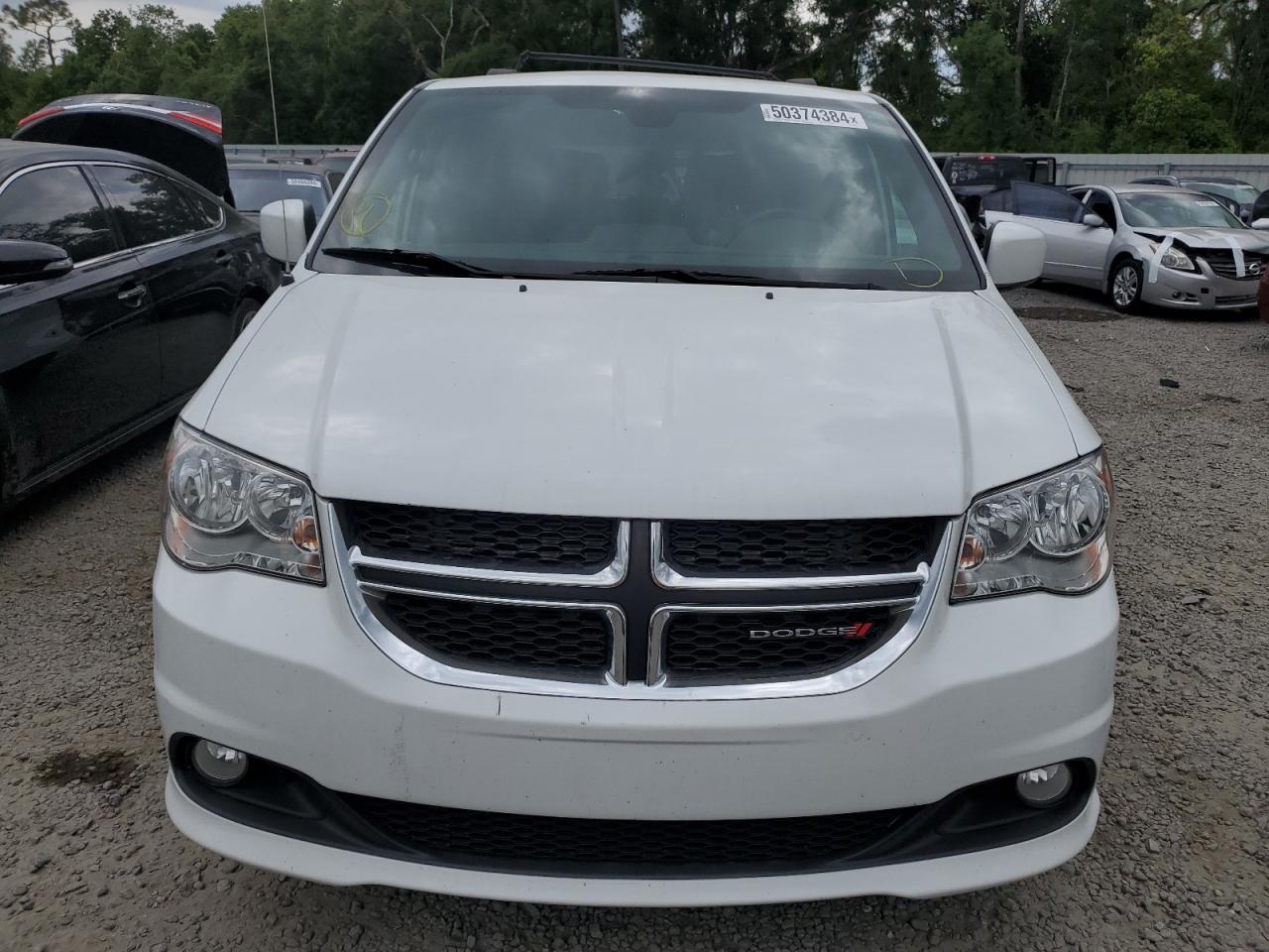 Photo 4 VIN: 2C4RDGCG3JR342692 - DODGE CARAVAN 