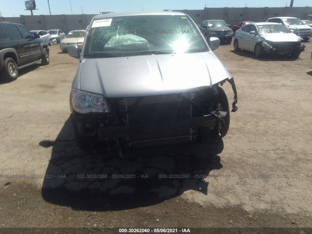 Photo 5 VIN: 2C4RDGCG3KR580821 - DODGE GRAND CARAVAN 