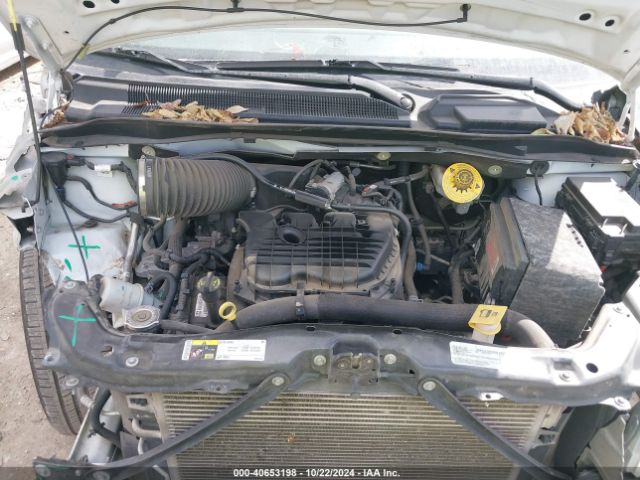 Photo 9 VIN: 2C4RDGCG3KR771414 - DODGE GRAND CARAVAN 