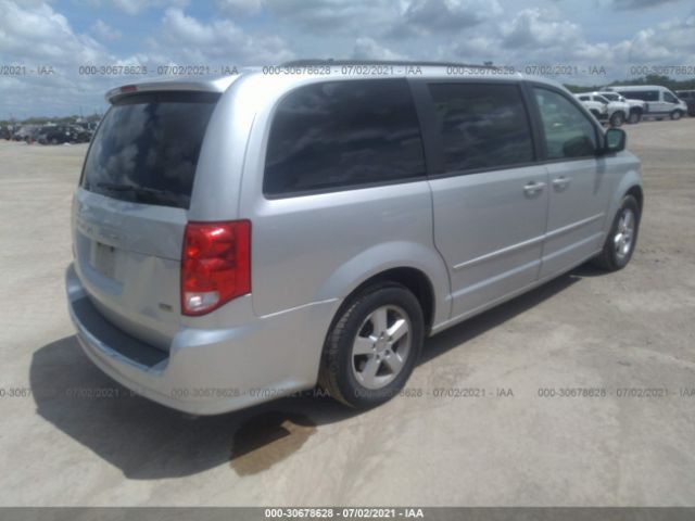 Photo 3 VIN: 2C4RDGCG4CR154105 - DODGE GRAND CARAVAN 