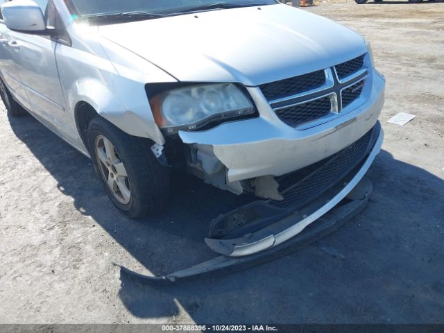 Photo 5 VIN: 2C4RDGCG4CR275331 - DODGE GRAND CARAVAN 