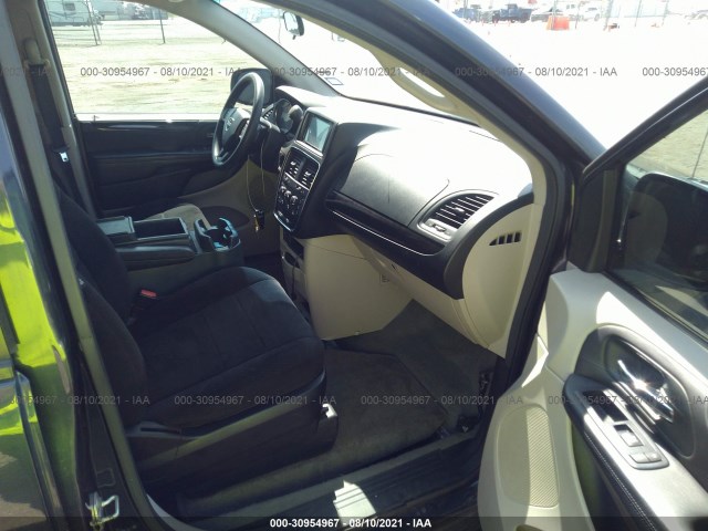 Photo 4 VIN: 2C4RDGCG4DR591233 - DODGE GRAND CARAVAN 