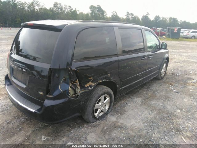 Photo 3 VIN: 2C4RDGCG4DR651303 - DODGE GRAND CARAVAN 