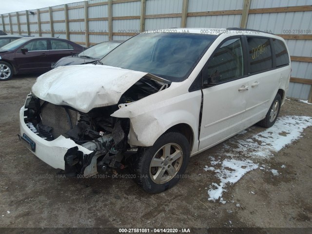 Photo 1 VIN: 2C4RDGCG4DR653956 - DODGE GRAND CARAVAN 