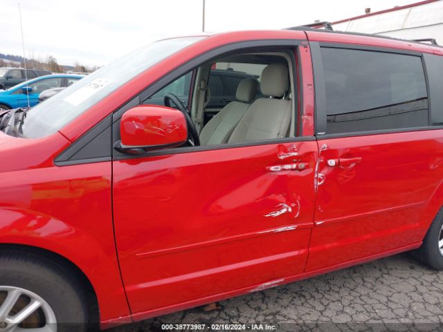 Photo 5 VIN: 2C4RDGCG4DR662835 - DODGE GRAND CARAVAN 