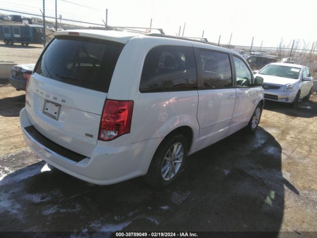 Photo 3 VIN: 2C4RDGCG4DR685323 - DODGE GRAND CARAVAN 