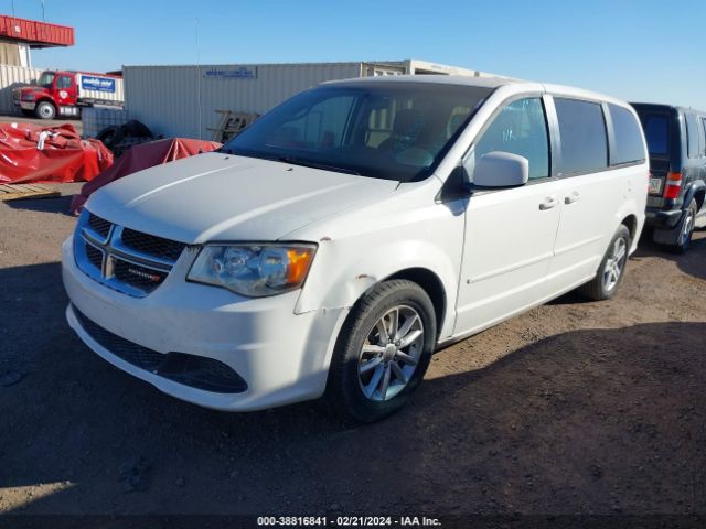 Photo 1 VIN: 2C4RDGCG4DR688349 - DODGE GRAND CARAVAN 