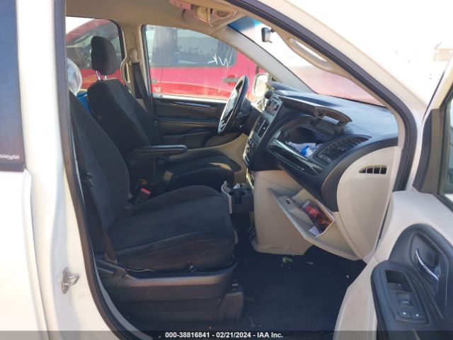 Photo 4 VIN: 2C4RDGCG4DR688349 - DODGE GRAND CARAVAN 