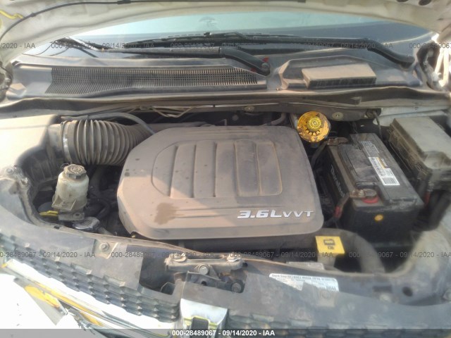 Photo 9 VIN: 2C4RDGCG4DR749229 - DODGE GRAND CARAVAN 