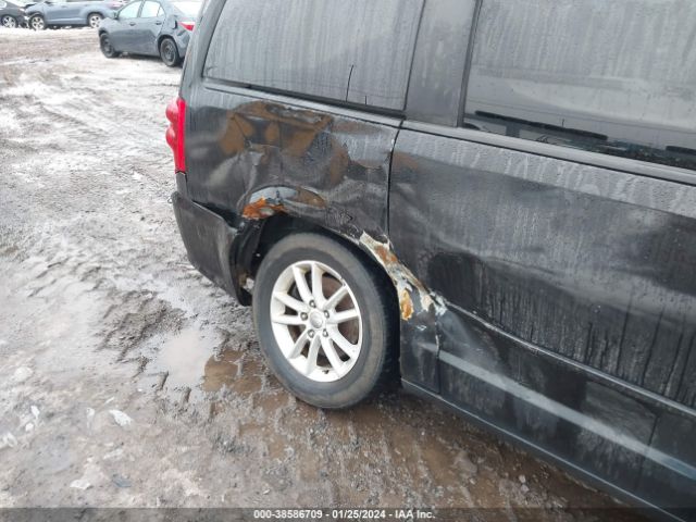 Photo 5 VIN: 2C4RDGCG4ER128638 - DODGE GRAND CARAVAN 