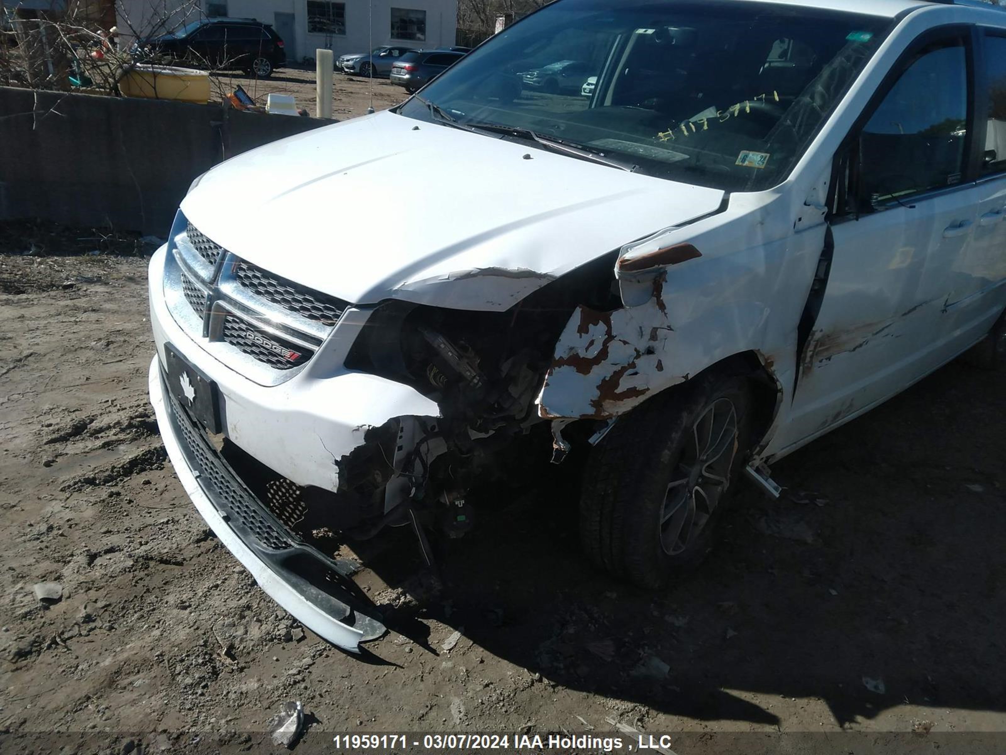 Photo 5 VIN: 2C4RDGCG4HR604567 - DODGE CARAVAN 