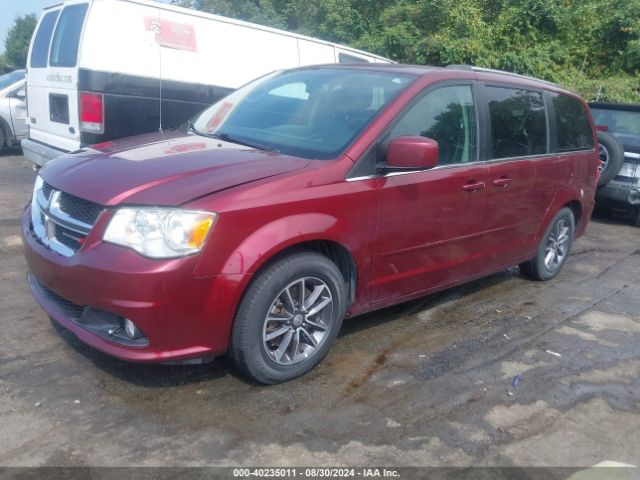 Photo 1 VIN: 2C4RDGCG4HR825215 - DODGE GRAND CARAVAN 