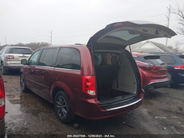 Photo 2 VIN: 2C4RDGCG4HR843066 - DODGE GRAND CARAVAN 