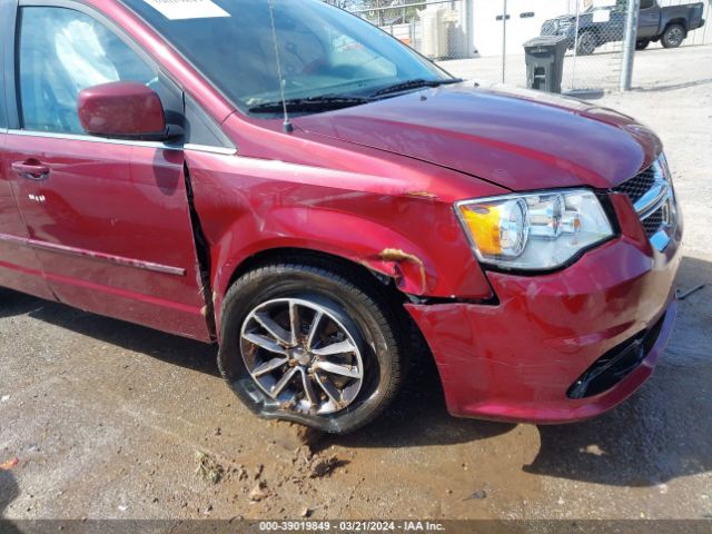 Photo 5 VIN: 2C4RDGCG4HR847862 - DODGE GRAND CARAVAN 